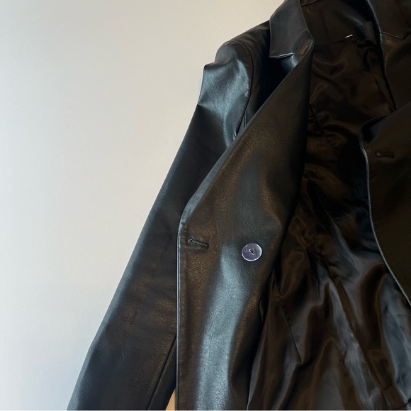 Faux Leather double breasted fitted blazer jacket, size XS/S, NWOT - Picture 15 of 16